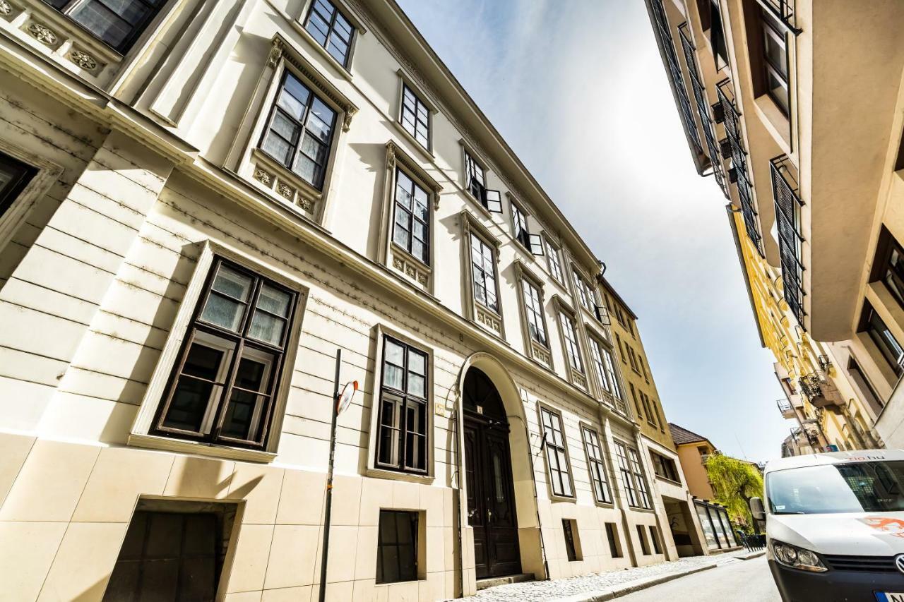Corbie Downtown Apartment Budapest Ngoại thất bức ảnh