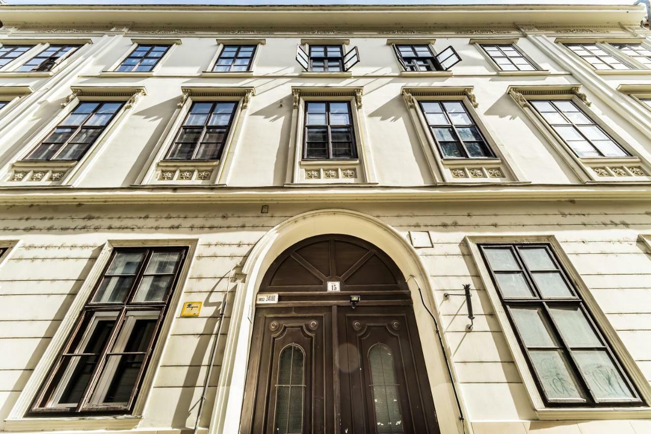 Corbie Downtown Apartment Budapest Ngoại thất bức ảnh